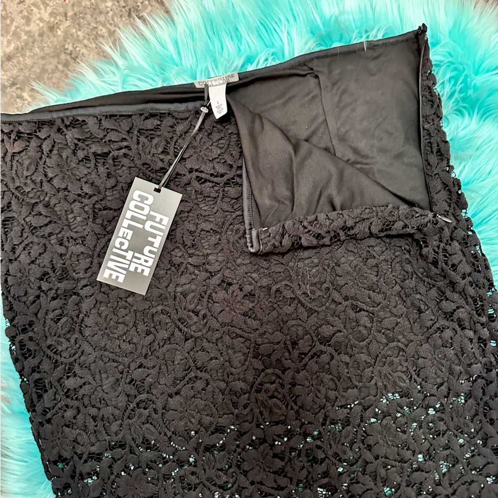 Lace Maxi Skirt Wi/See Through Lace Bottom Sz LG FUTURE COLLECTIVE NEW! FIRM! - Picture 3 of 4